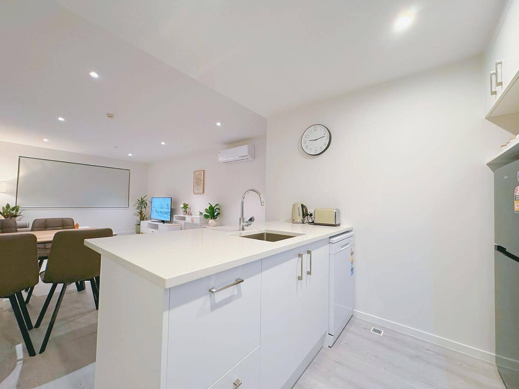 Modern 2Br Central Petone Gem لور هوت المظهر الخارجي الصورة